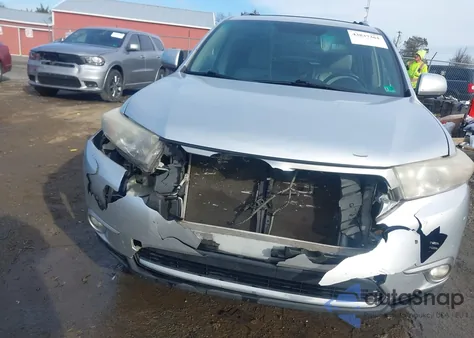 2011 Toyota Highlander Se V6 из США, поврежденный, VIN 5TDBK3EH8BS060868